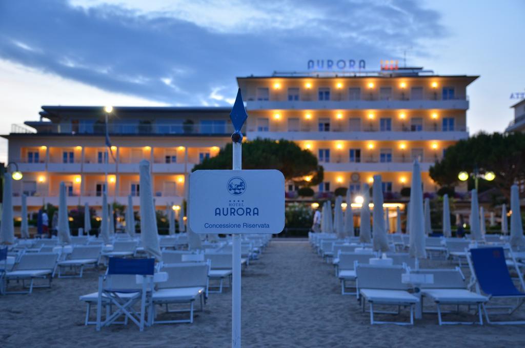 Hotel Aurora Лідо-ді-Єзоло Екстер'єр фото