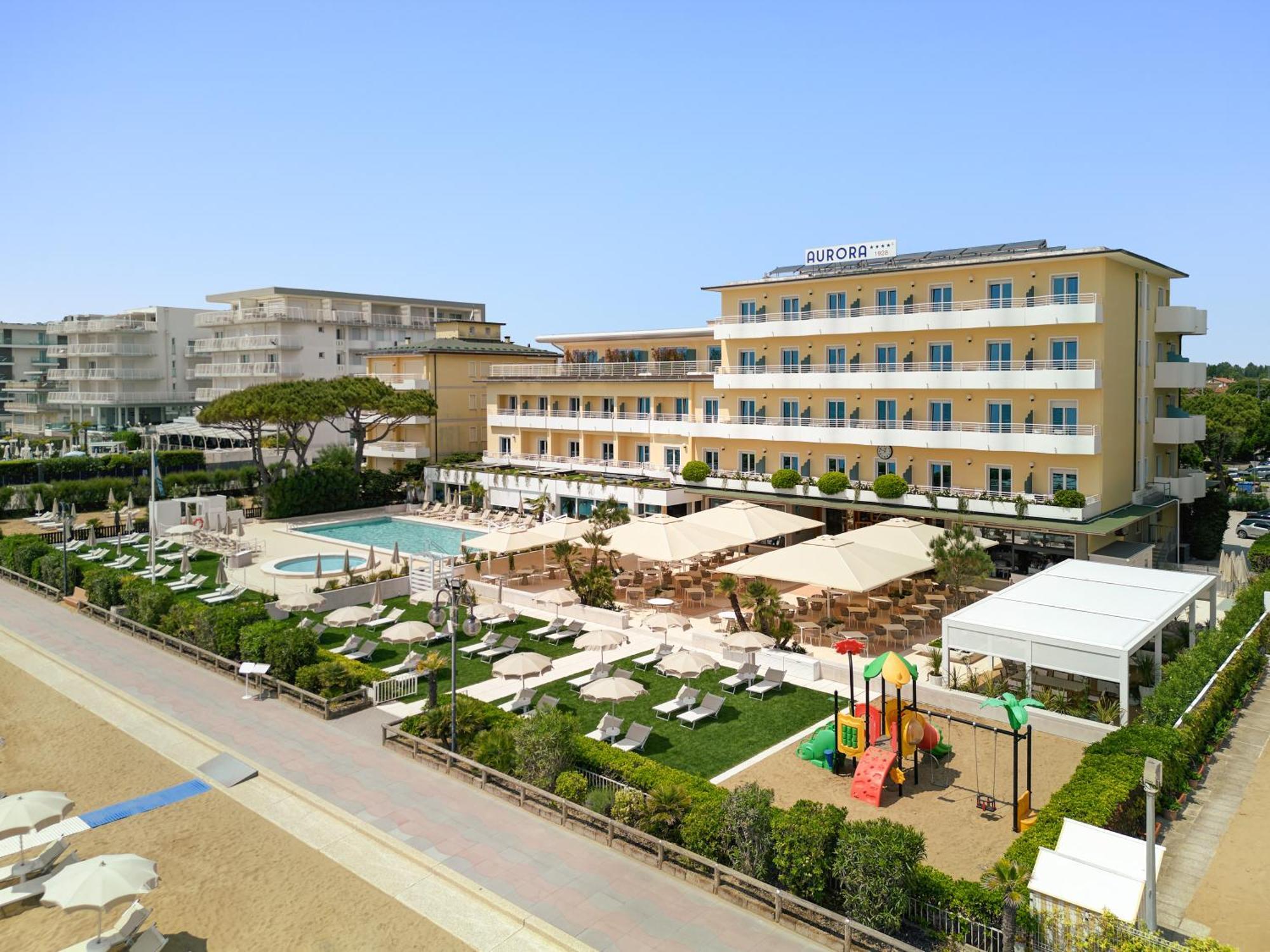 Hotel Aurora Лідо-ді-Єзоло Екстер'єр фото